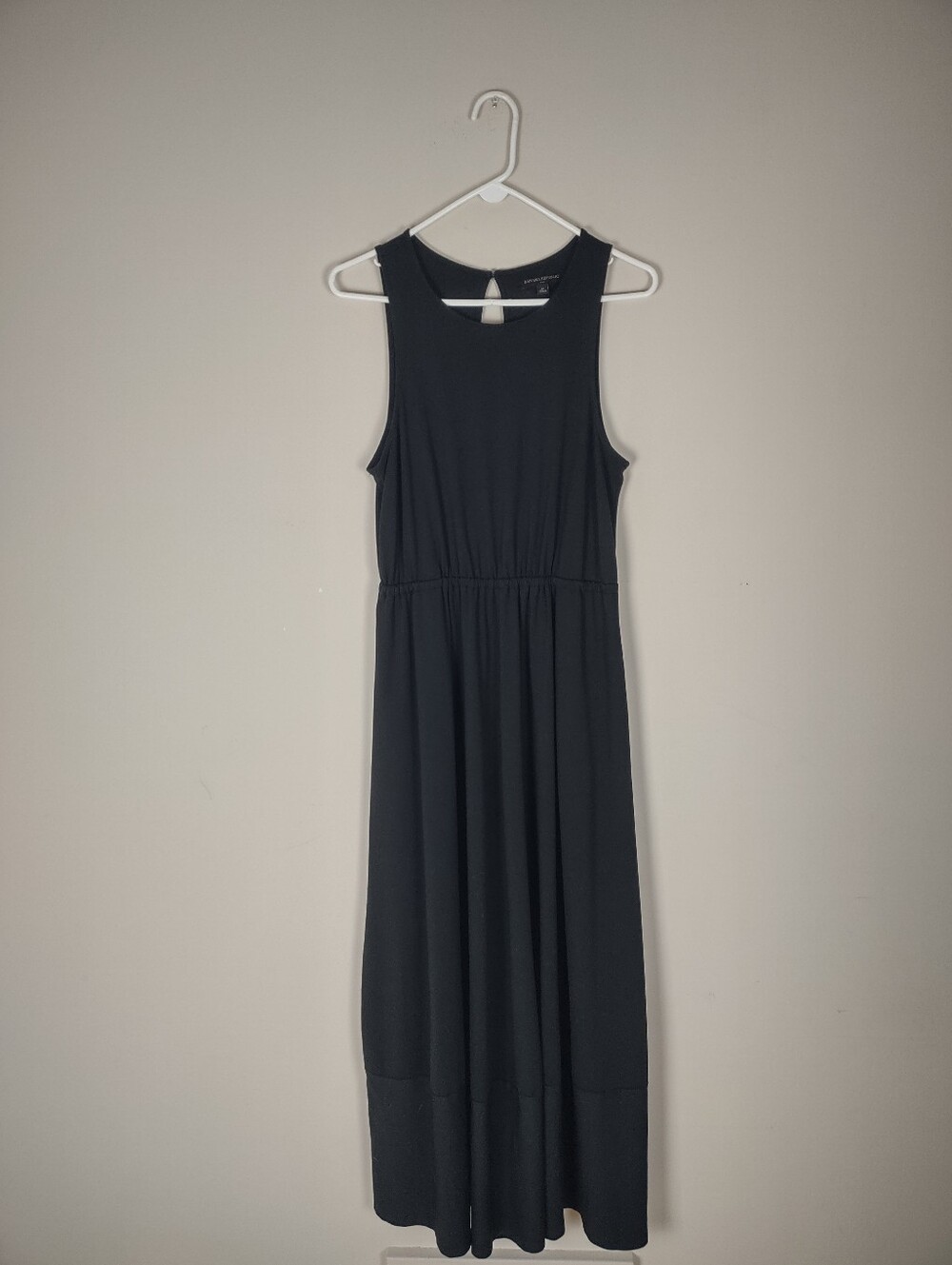 Banana Republic Black Maxi Dress | Size M | Elegant Sleeveless Halter-Neck